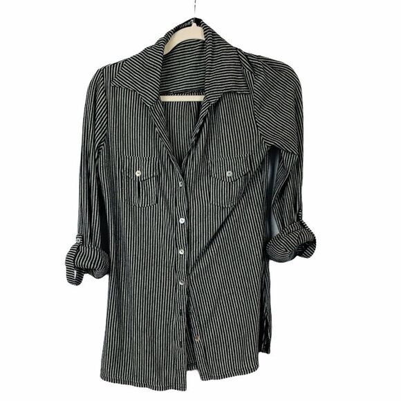 F21 Soft Button Down - Picture 1 of 8